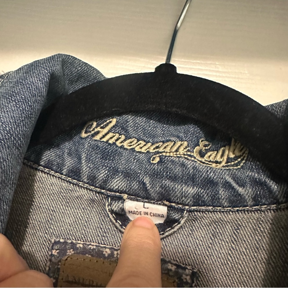 Jean jacket - Picture 2 of 2